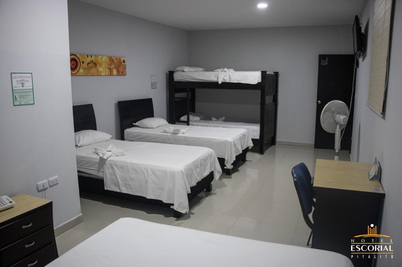 Hotel Escorial Pitalito Ngoại thất bức ảnh